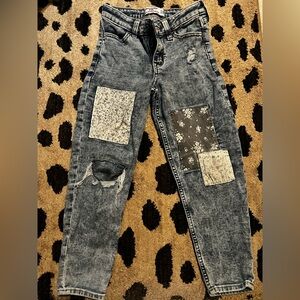 Girls Abercrombie & Fitch barrel Jean